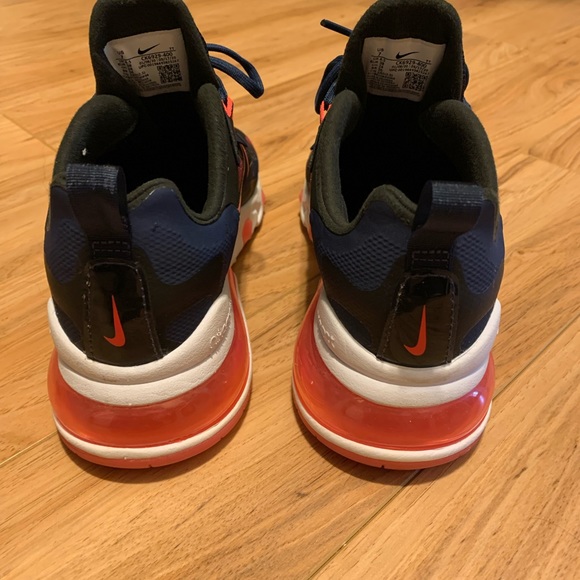 Women’s size 7 Nike Air270 - Picture 2 of 4